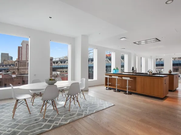 1 John Street image 1 of 19