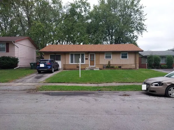 3420 Maple Ln, Hazel Crest, IL 60429
