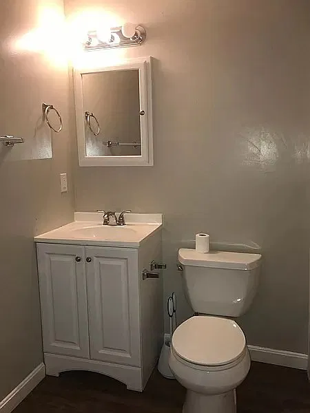 2 bed, 1.0 bath, 750 sqft, $1,750 — Photo 4