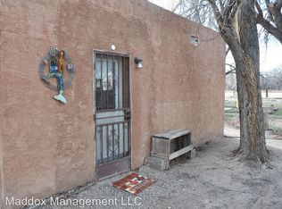 2047 Tapia Blvd SW, Albuquerque, NM 87105