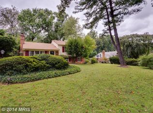 7313 Reddfield Ct, Falls Church, VA 22043