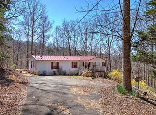 497 Cherokee Trl, Ball Ground, GA 30107