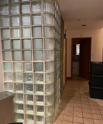 5th image of 1348 W Ohio St Unit 2