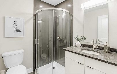3rd image of 135 Orr St #402