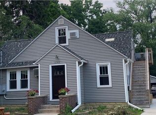 1743 1st St SW, Rochester, MN 55902