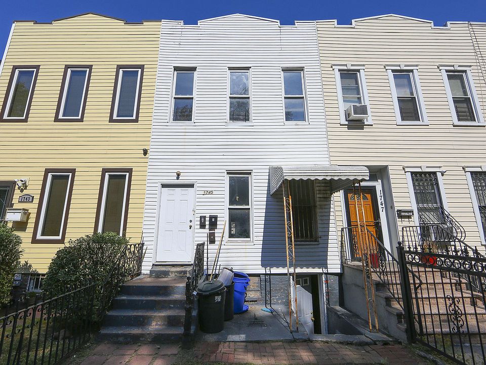 1st image of 1745 Dean St #A