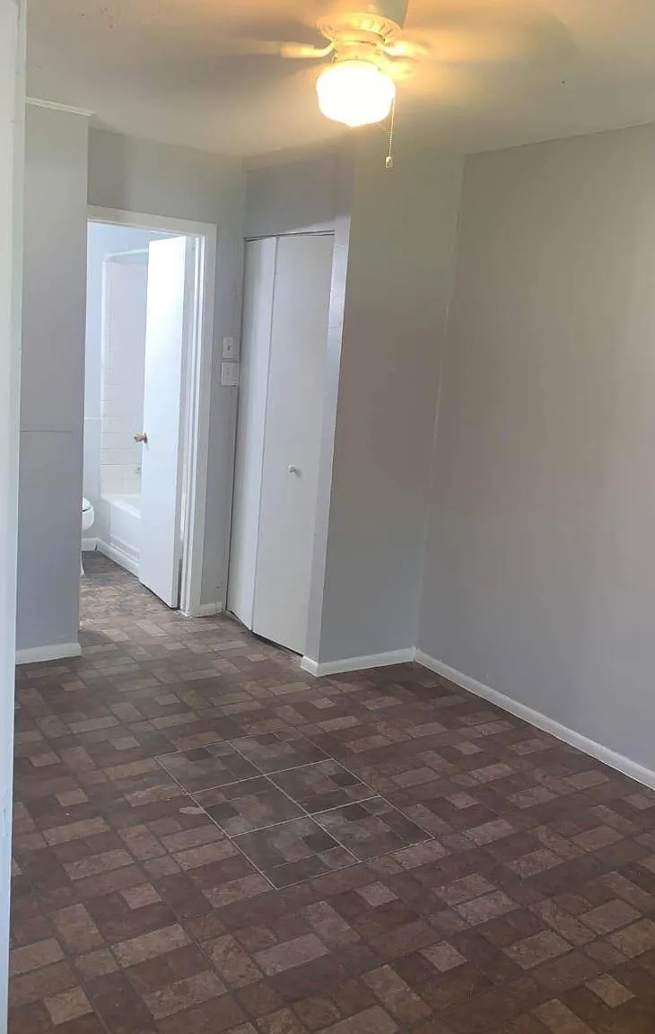 6641 San Pedro Ave — Photo 4