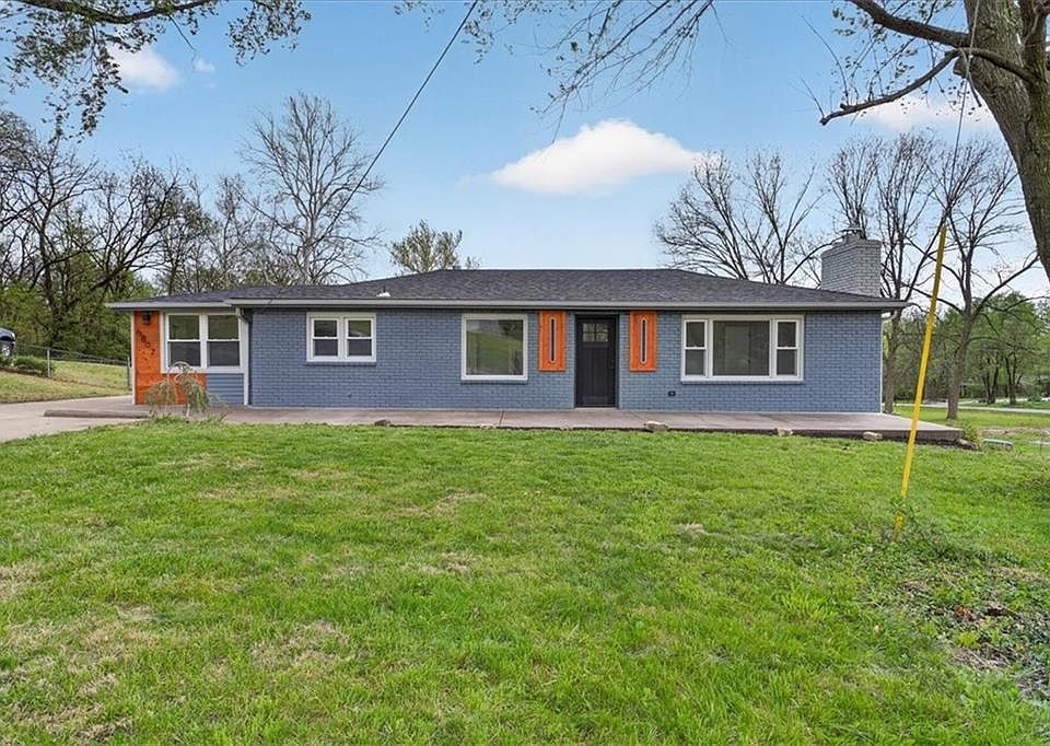 1st image of 6807 Sycamore Ave