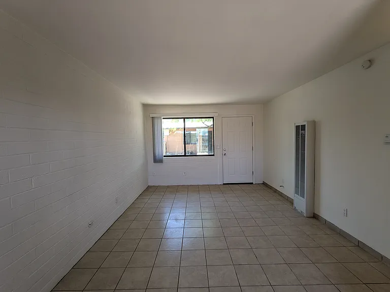 3870 N Park Ave #D — Photo 25