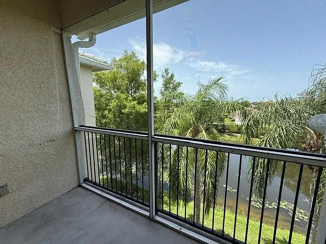 5168 Northridge Rd #311 — Photo 13
