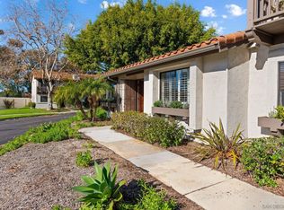 6922 Pear Tree Dr, Carlsbad, CA 92011