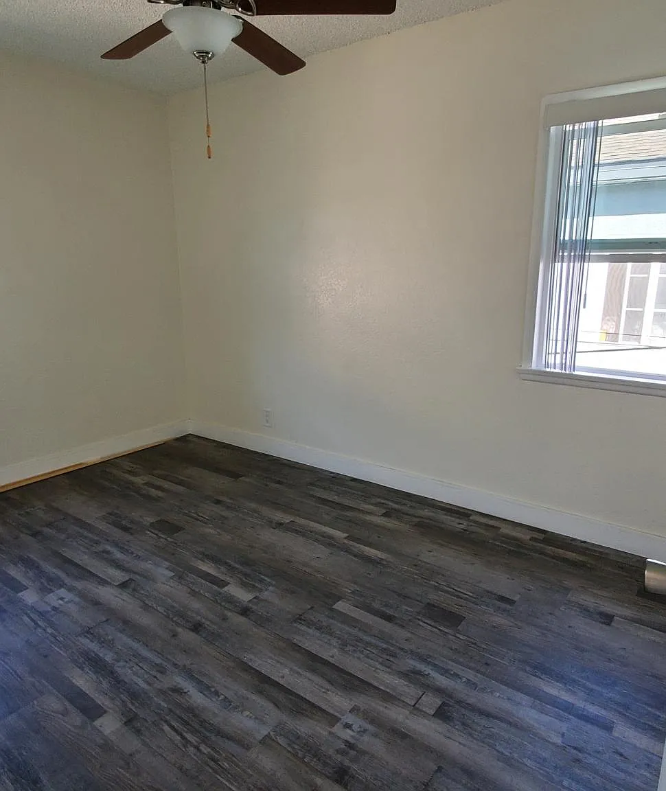 1 bed, 500 sqft, $1,699 — Photo 3