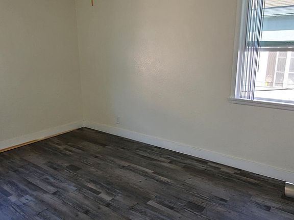 3rd image of 6142 Palm Ave #G