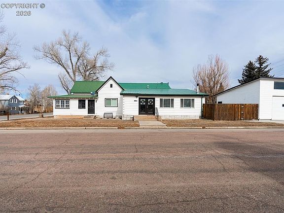 2nd image of 201 Edwards Ave