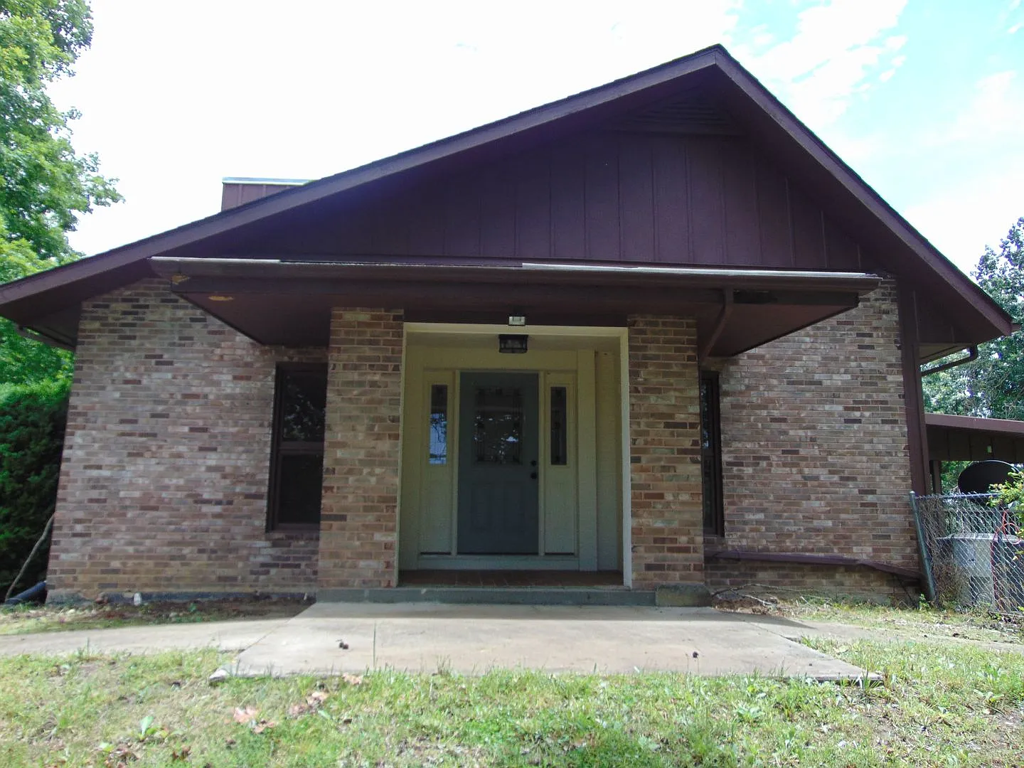 Amazing 3 Bed 2 Bath Country Home With Fabulous Views! — Photo 4