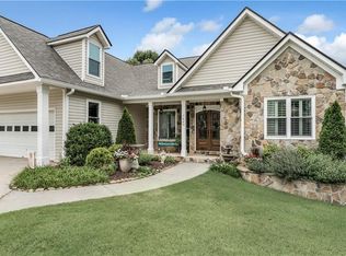 7440 Gentry Way, Cumming, GA 30041