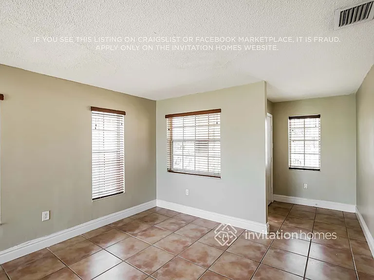 14002 SW 161st Ter — Photo 5