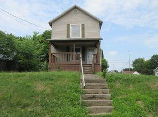 524 E Clark St, East Palestine, OH 44413