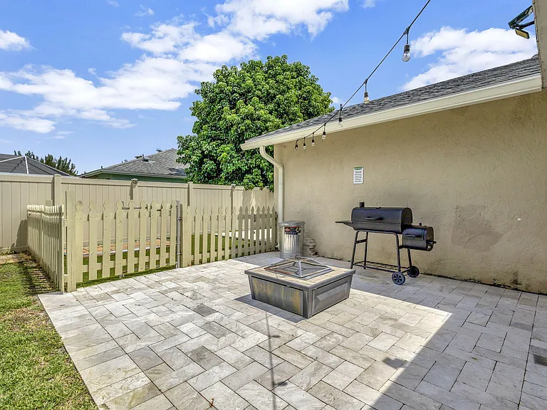 1104 Jackpine St #SEASON FURNISHED R — Photo 41