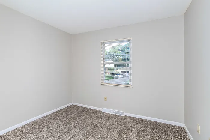 1701 Collinspark Ct — Photo 7