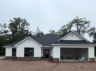 14 Holly Ct, Brunswick, GA 31525