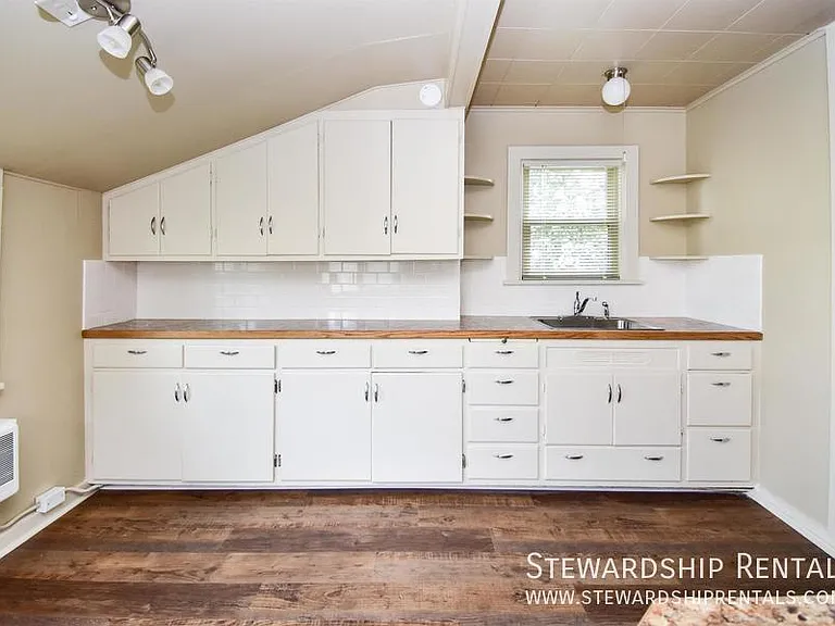 610 E 8th Ave #2 — Photo 7