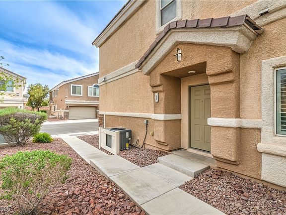 3rd image of 6617 Lavender Lilly Ln Unit 1