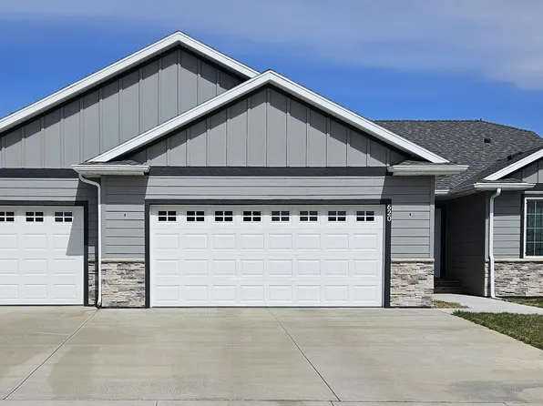 620 Prairieside Trl, Harrisburg, SD 57032