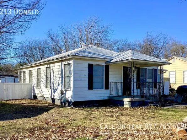 213 Donald St, White Settlement, TX 76108