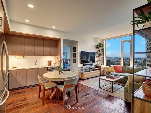 1321 Seneca St, Seattle, WA