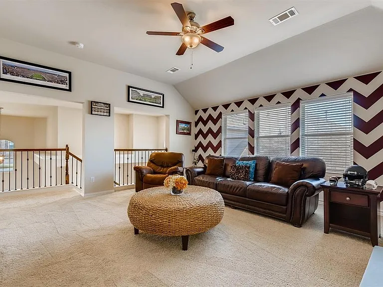 2642 Calmwood Dr — Photo 13