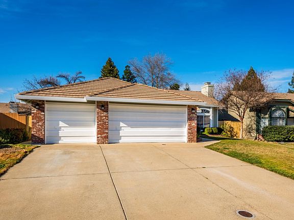 4th image of 1527 Michener Dr
