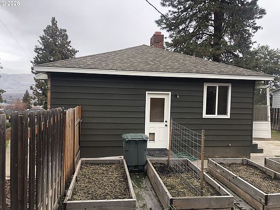 5th image of 1820 Jefferson St