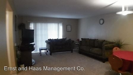 3rd image of 1121 Obispo Ave Unit 109
