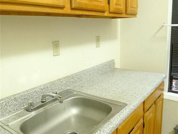 5th image of 1790 Amsterdam Ave APT 5B