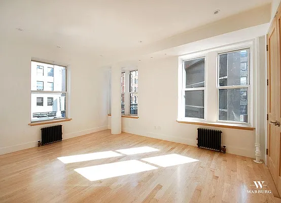 Rented by Warburg | media 21