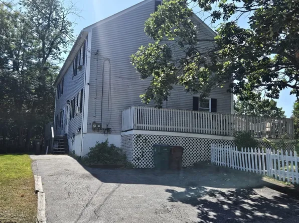 118 A St #118, Lowell, MA 01851