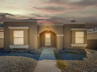 1704 Skyview Cir NE, Rio Rancho, NM 87144
