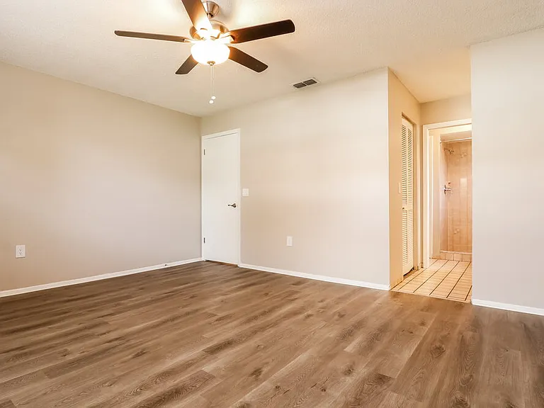 8247 Tahr Ave — Photo 9