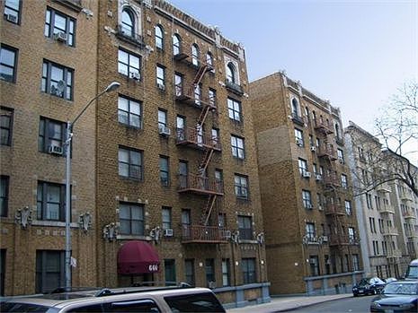 5th image of 666 W 162nd St APT 1C