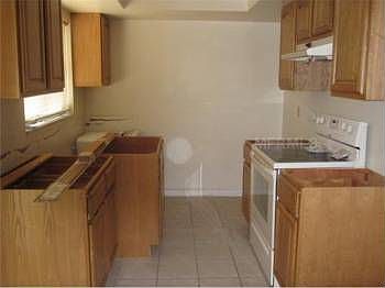 5th image of 2305 Arbor Ct