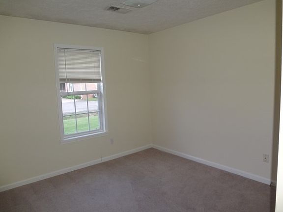 4th image of Sutton Street 228 230 240 242 300 310 310 320 330 #210-212-340