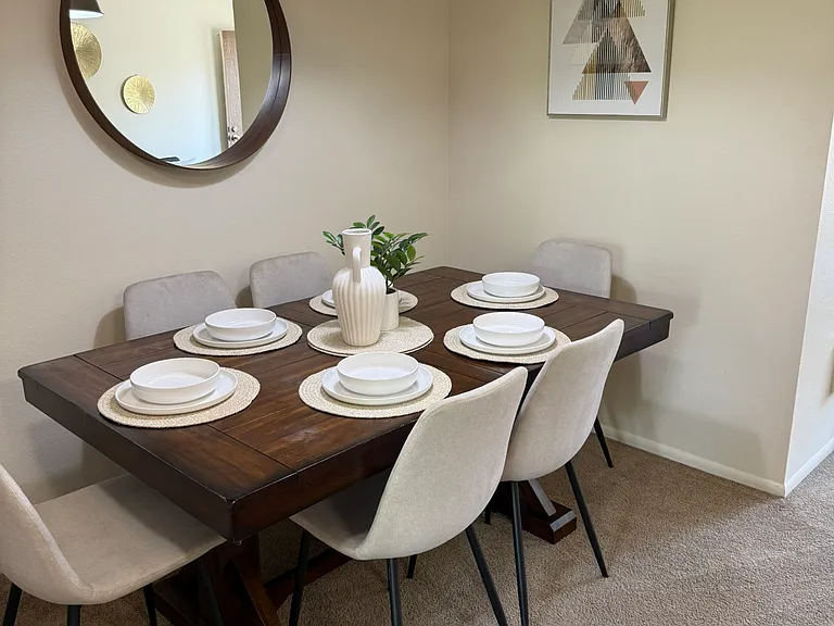 4455 Cherokee Ave #7 — Photo 3