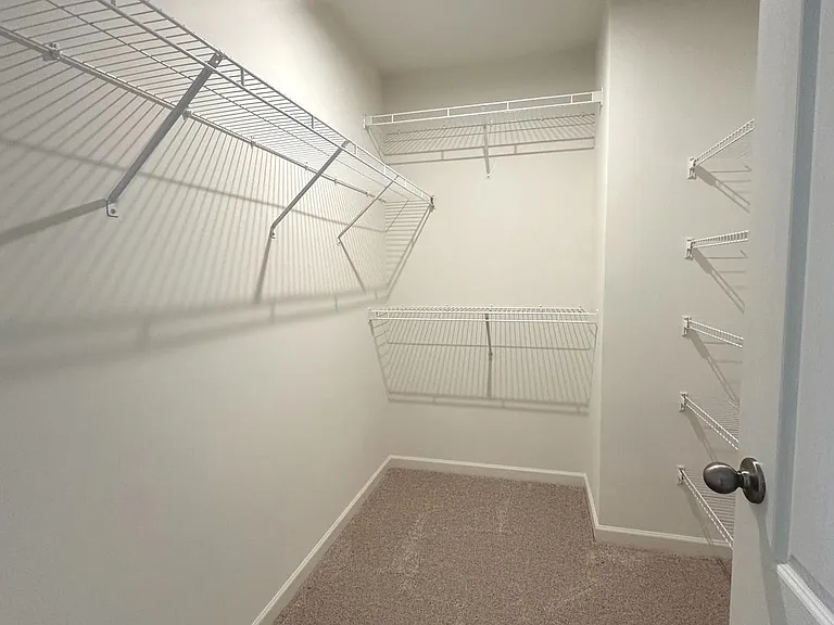 93 Stafford Pl — Photo 22