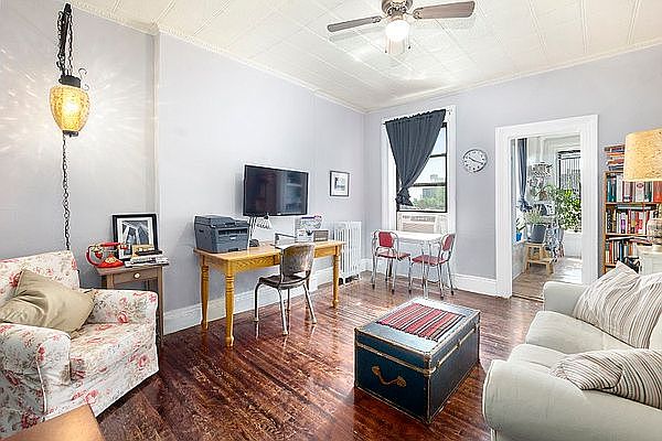 1st image of 231 Smith St APT 8