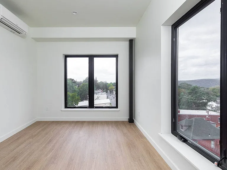 The Academy Lofts — Photo 9