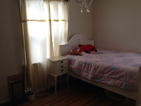 3rd image of 2521 9th St