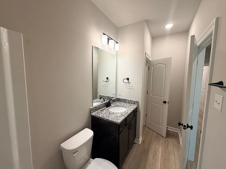 187 Berkshire Pl — Photo 22