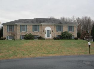 7 Vollmar Ct, Bear, DE 19701