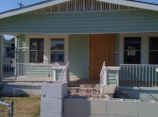1704 Oregon St, Bakersfield, CA 93305